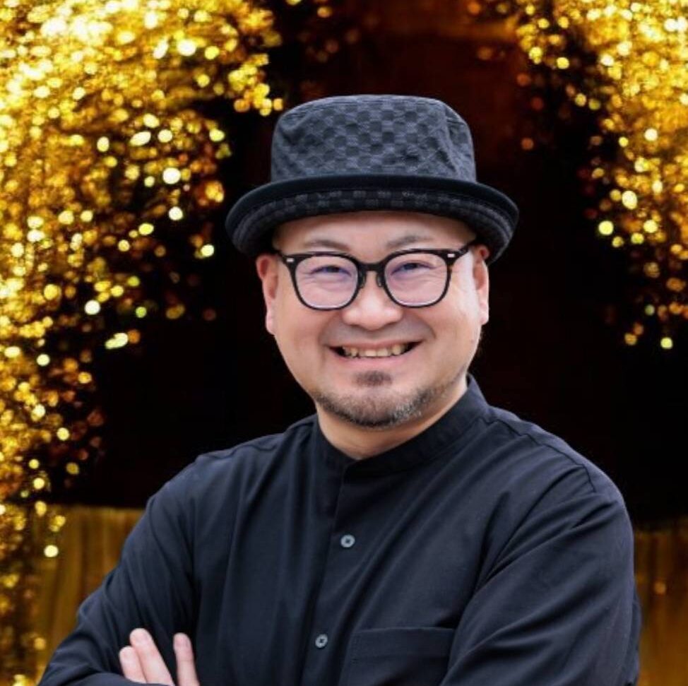 手相鑑定士 藤堂灯 先生